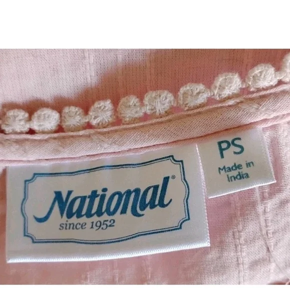 National Pearl Snap Front Short Sleeve Nightgown Pink Floral Size Petite S NEW - Picture 4 of 6